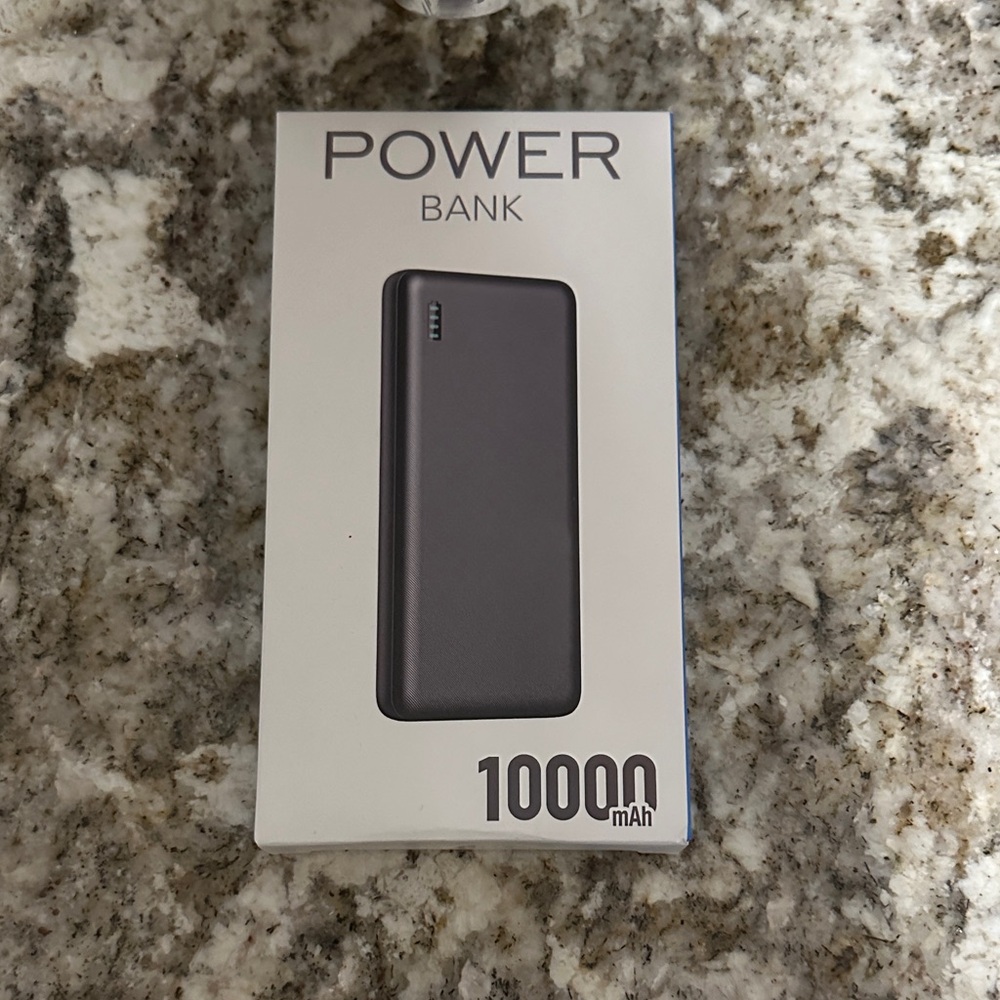 Portable Power Bank - Black NEW PHONE CHARGER